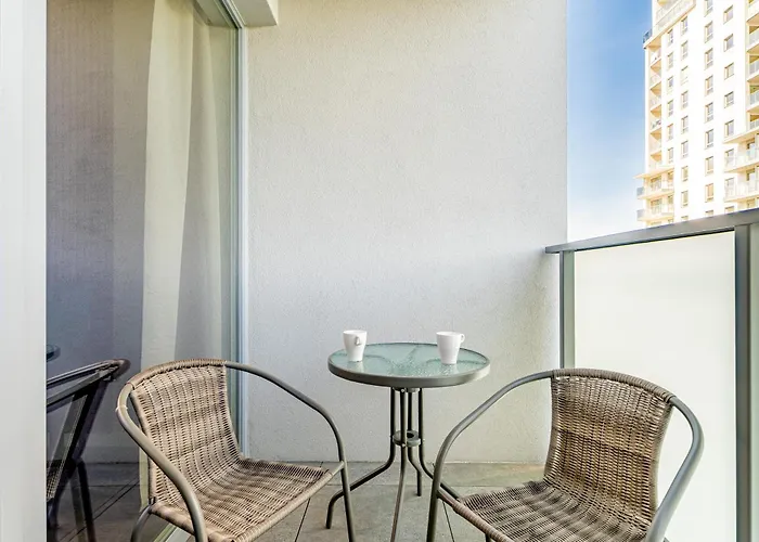 Starowiejska 65e Free Garage By Perfect 35